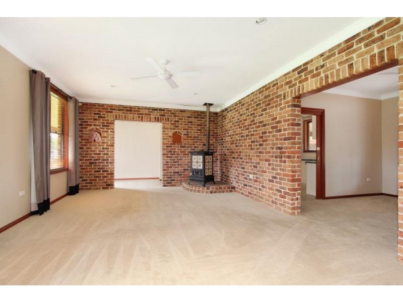 7 Terry Road, Box Hill NSW 2765